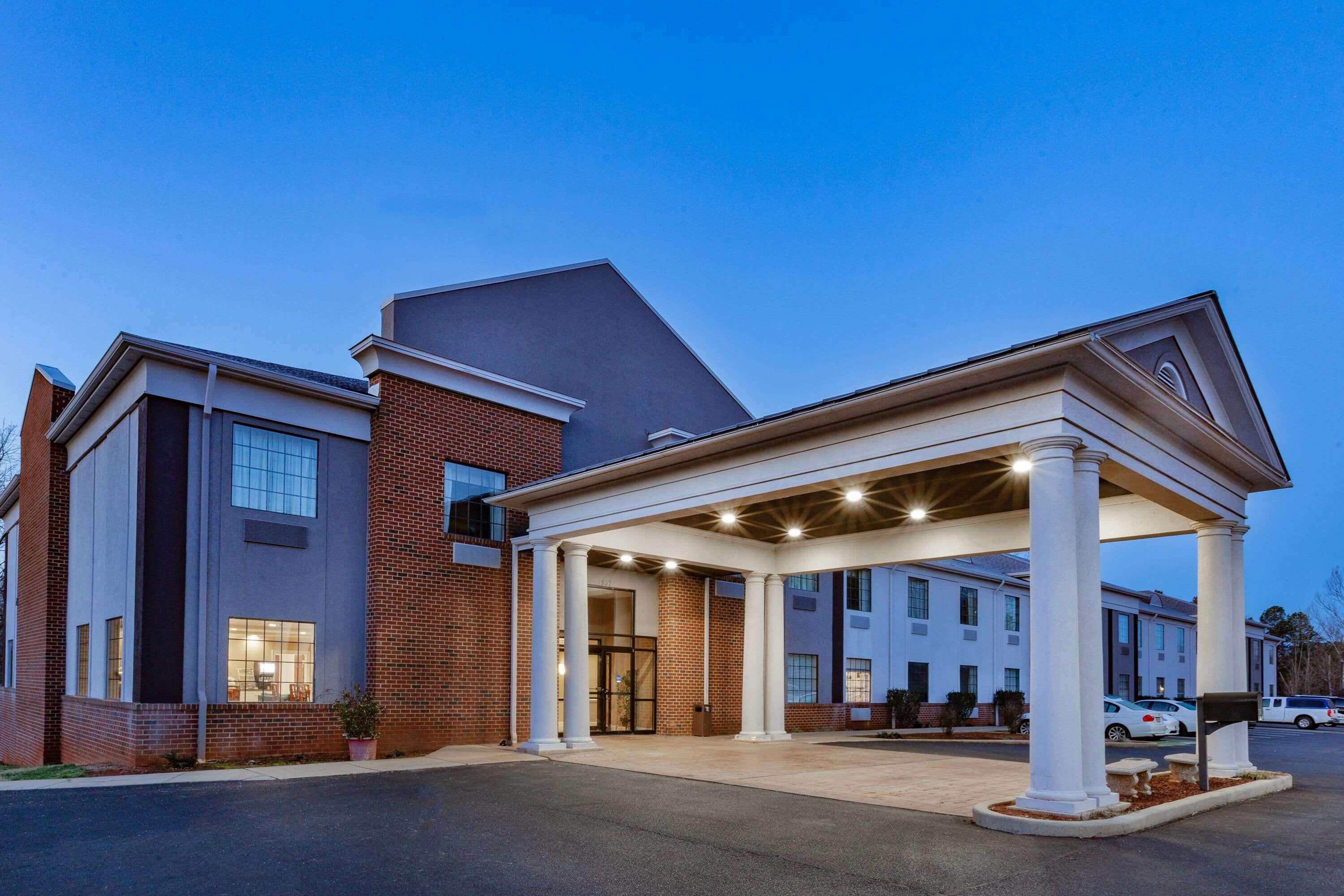 Days Inn By Wyndham Alta Vista Altavista Extérieur photo