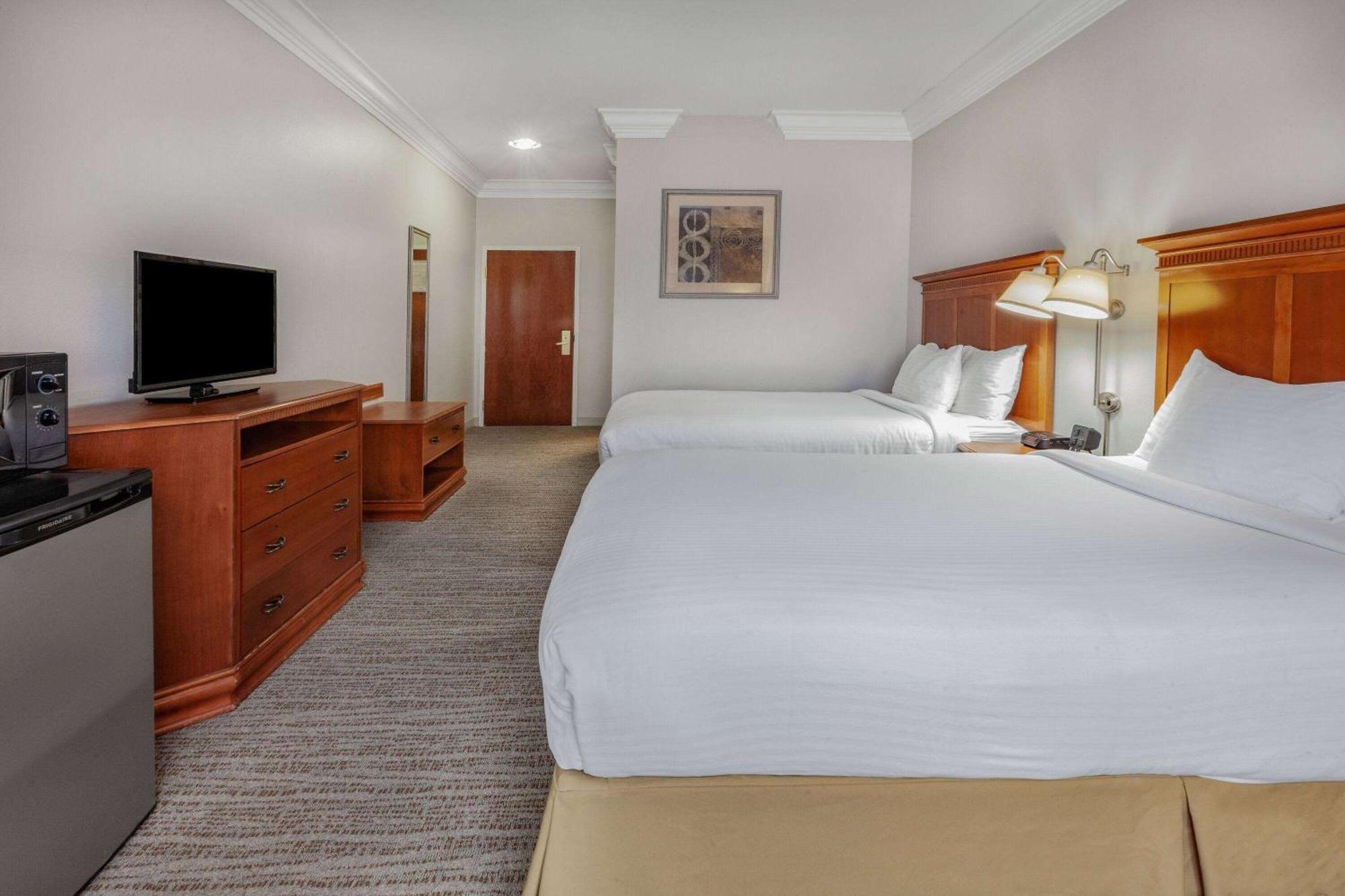 Days Inn By Wyndham Alta Vista Altavista Extérieur photo