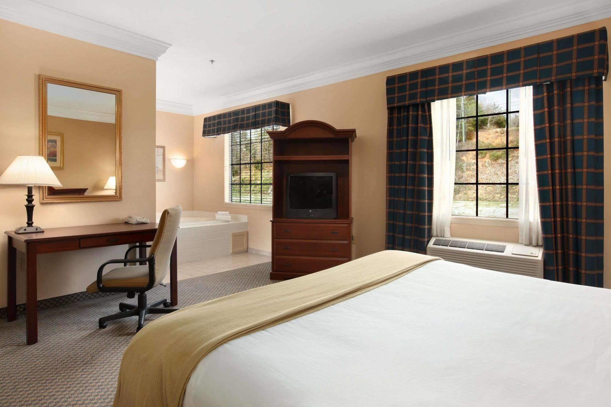 Days Inn By Wyndham Alta Vista Altavista Extérieur photo